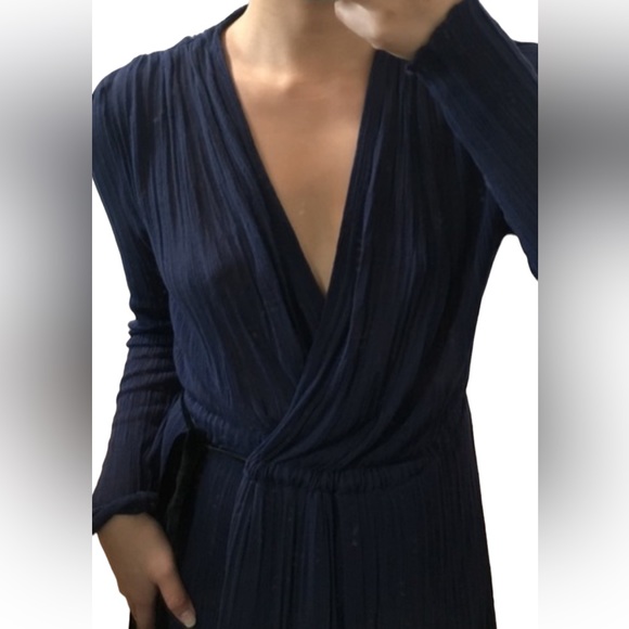 Zara Long sleeve knit wrap dress navy with black trim/tie waist maxi size small - Picture 4 of 7